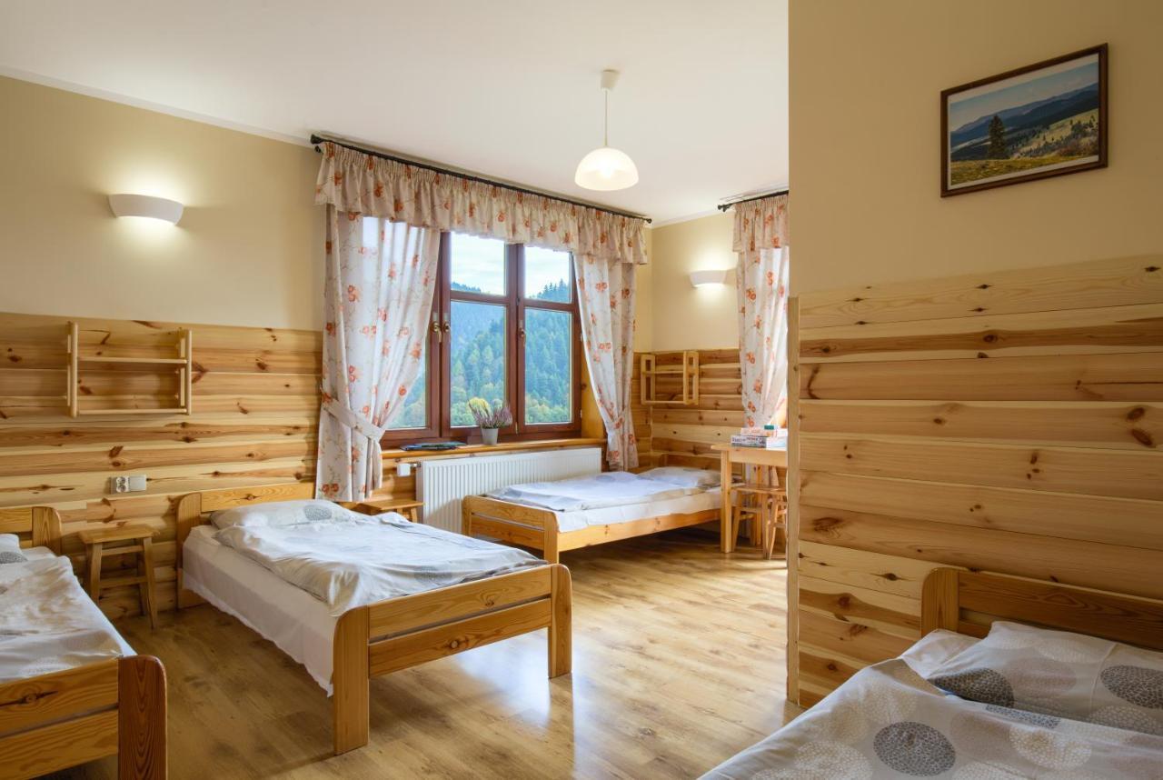 Schronisko Pttk Trzy Korony Bed and Breakfast Sromowce Niżne Eksteriør billede
