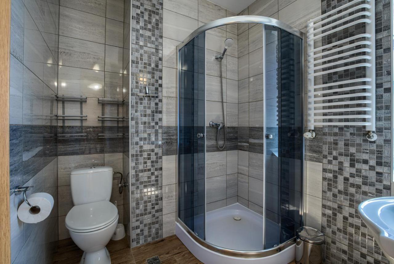 Schronisko Pttk Trzy Korony Bed and Breakfast Sromowce Niżne Eksteriør billede