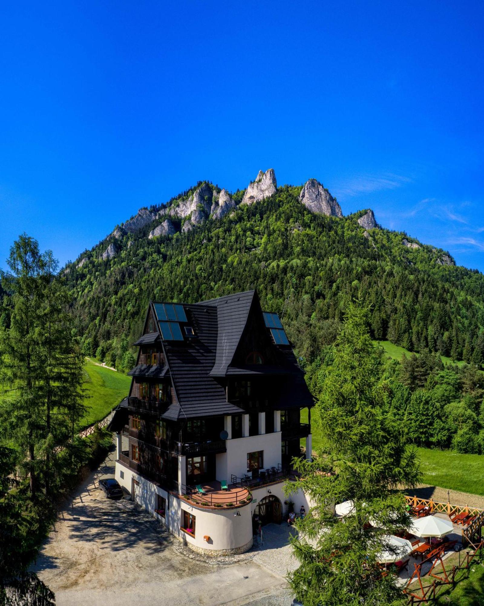 Schronisko Pttk Trzy Korony Bed and Breakfast Sromowce Niżne Eksteriør billede